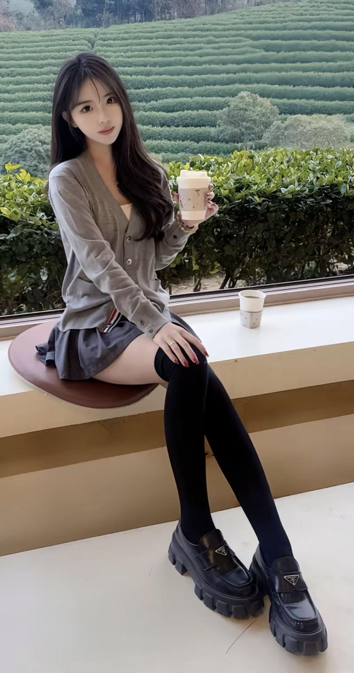 在茶园里享受咖啡的宁静时光🍃☕️