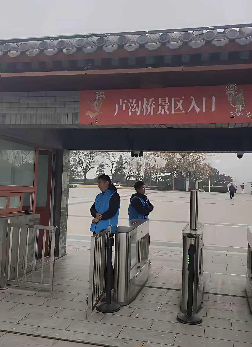 看到头顶几个字，是什么滋味