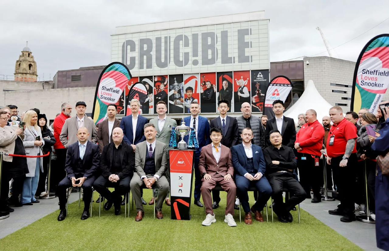 去年特鲁姆普缺席了世锦赛媒体日活动，今年还是缺席了媒体日活动，奥沙利文也跟着缺席