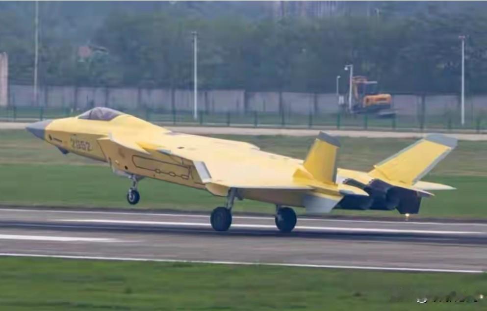 🔥印媒罕见通篇盛赞歼-20A！1月31日《欧亚时报》直言：中国从WS-10