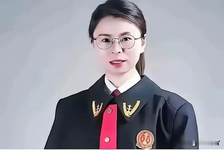 估计这徐法官后悔了现在事情闹得那么大，她偏帮LV的事，估计会被深挖。以后升迁都