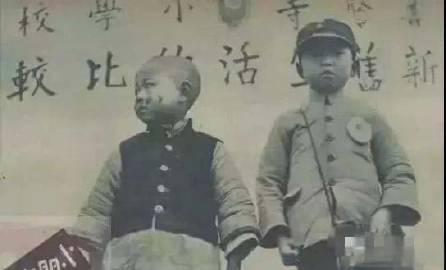 1931年，上海民国日报教给儿童们唱的抗日救歌谣： 麻雀叫，麻雀叫，日本人，