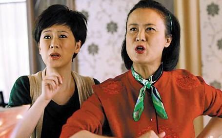 我老婆是远嫁，晚上因为晚饭煮晚了点，我爸妈扇了我媳妇一巴掌，还让她滚！当时我坐在