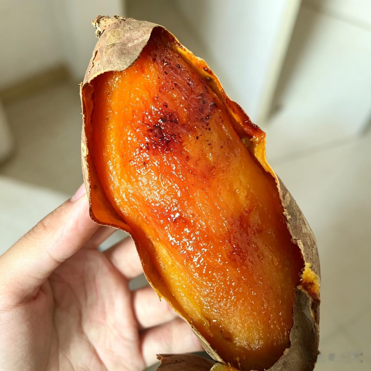 多年以后猛然回头才发现，当年你奔着幸福去的那场婚姻，是奔着找一个依靠，想找