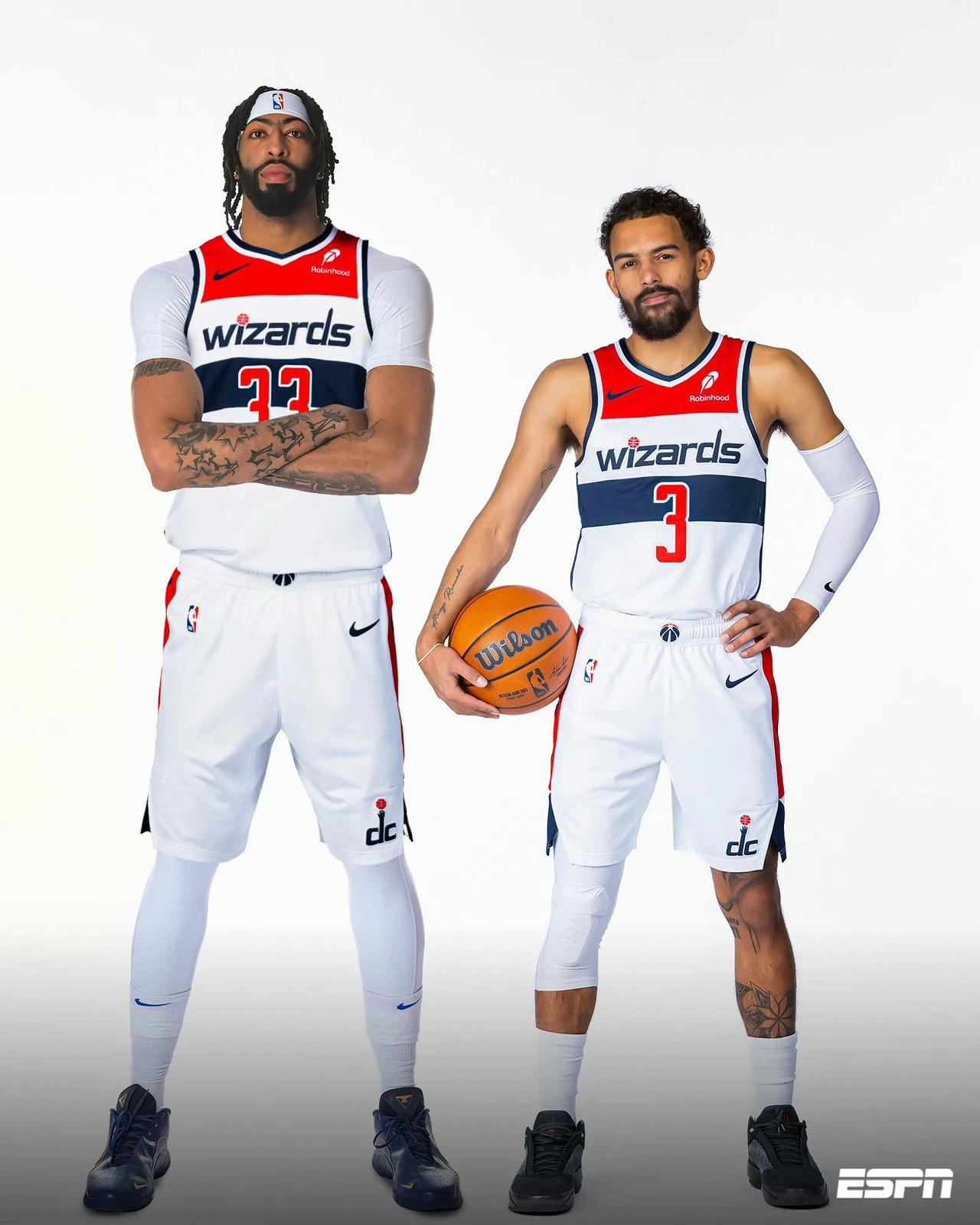 独行侠这波操作最主要是省下2亿美金，还能搞几个交易特例，状元弗拉格这下有的玩了。