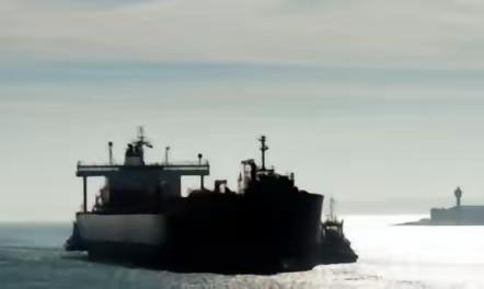 林小婉340万桶俄油堵在中国近海，中国为啥不接？答案很现实。黄海海域五艘满载俄