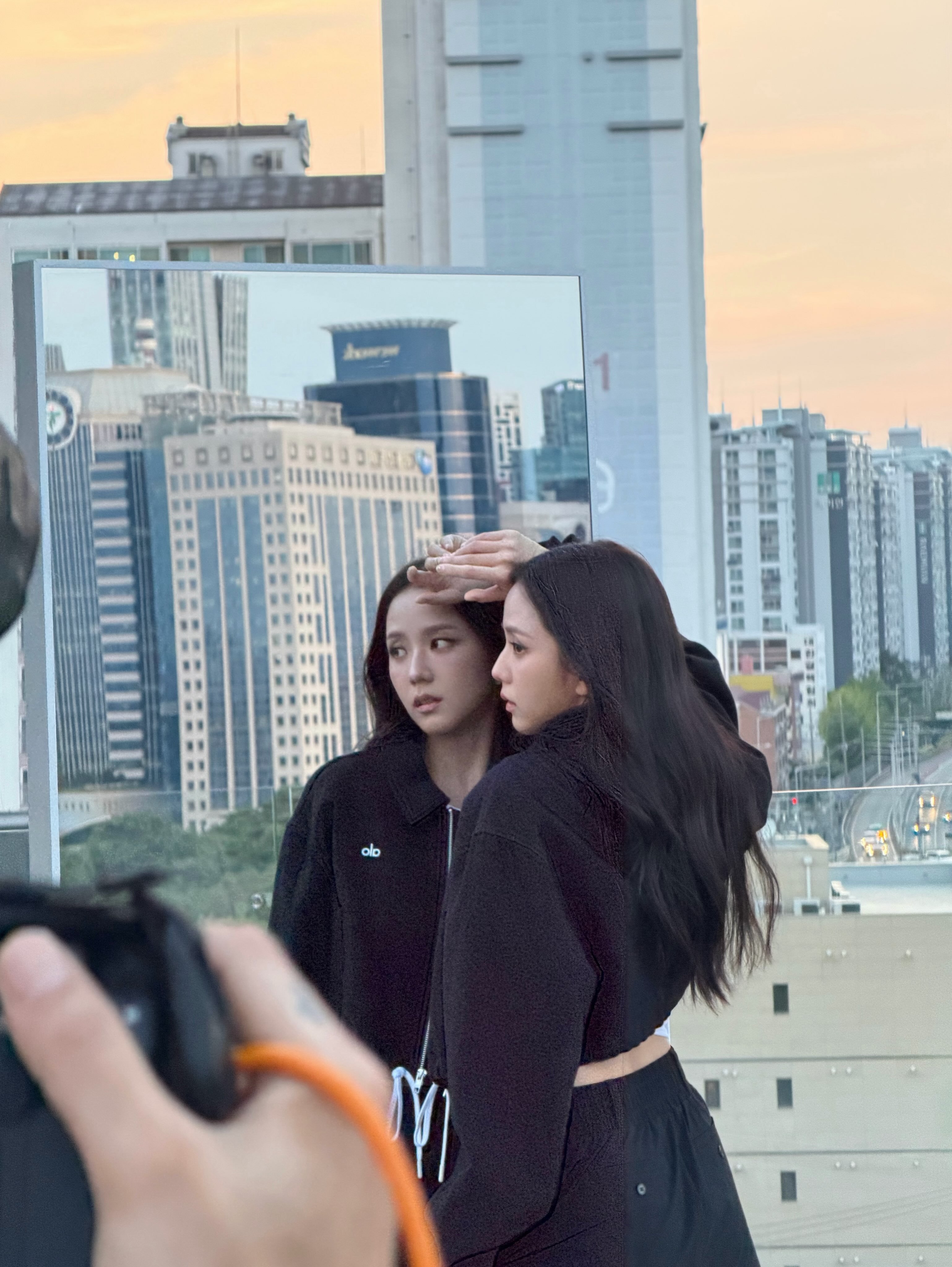 Jisoo金智秀INS更新🖤🤎