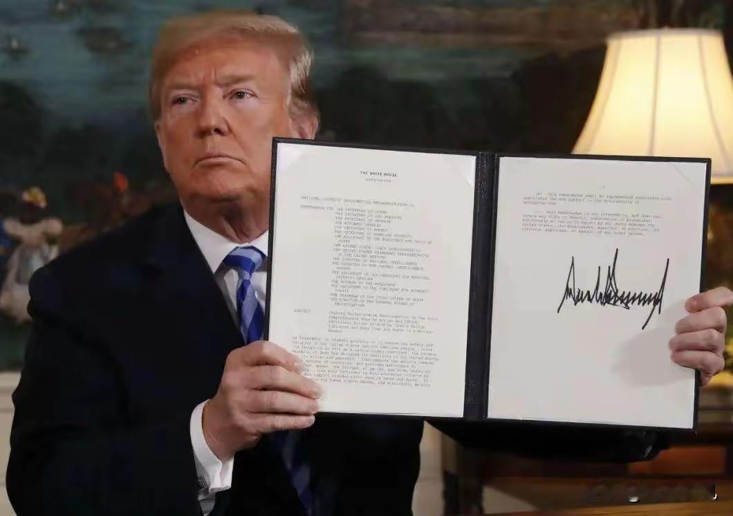 中国的时机到了！特朗普昭告天下、美国放弃全球霸权，撑不住了？当地时间12月