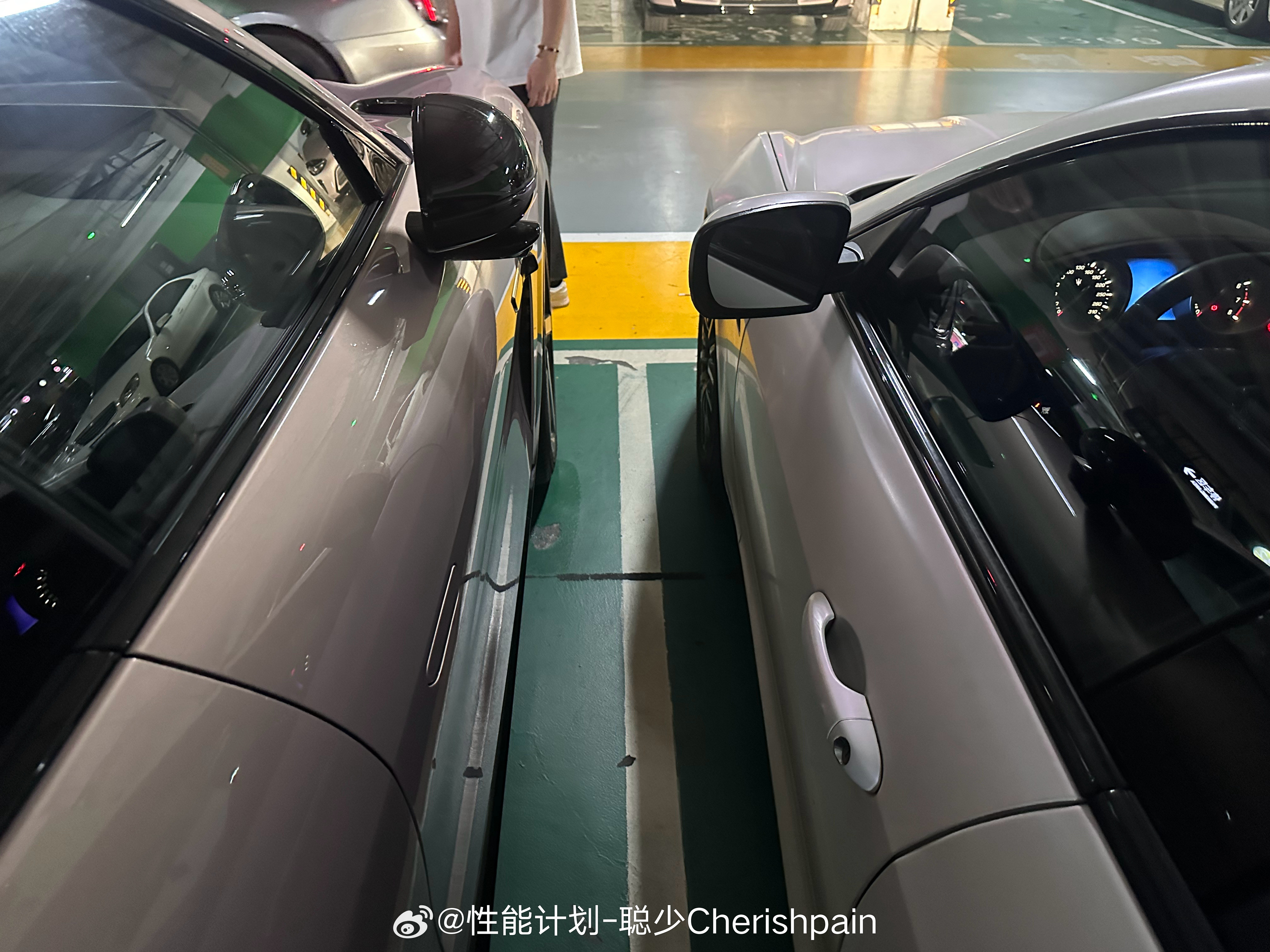 吃个饭回来上不去车了我的表情：地铁老人.jpg​​​