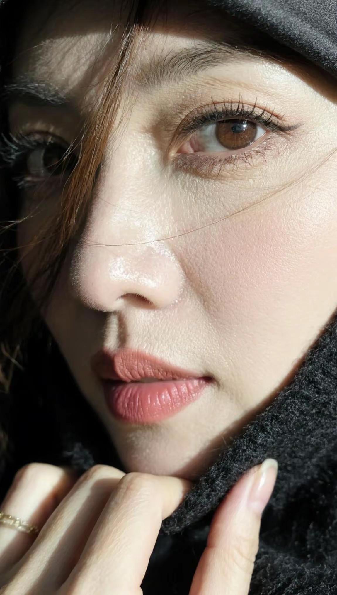 梧高凤必至花香蝶自来。