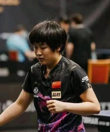 18岁覃予萱太牛啦！4:0战胜张本美和，中国女队未来一姐非她莫属？