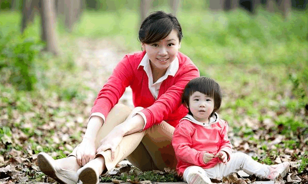 如果孩子有这四中表现, 说明很爱妈妈, 看看你家孩子占几条?