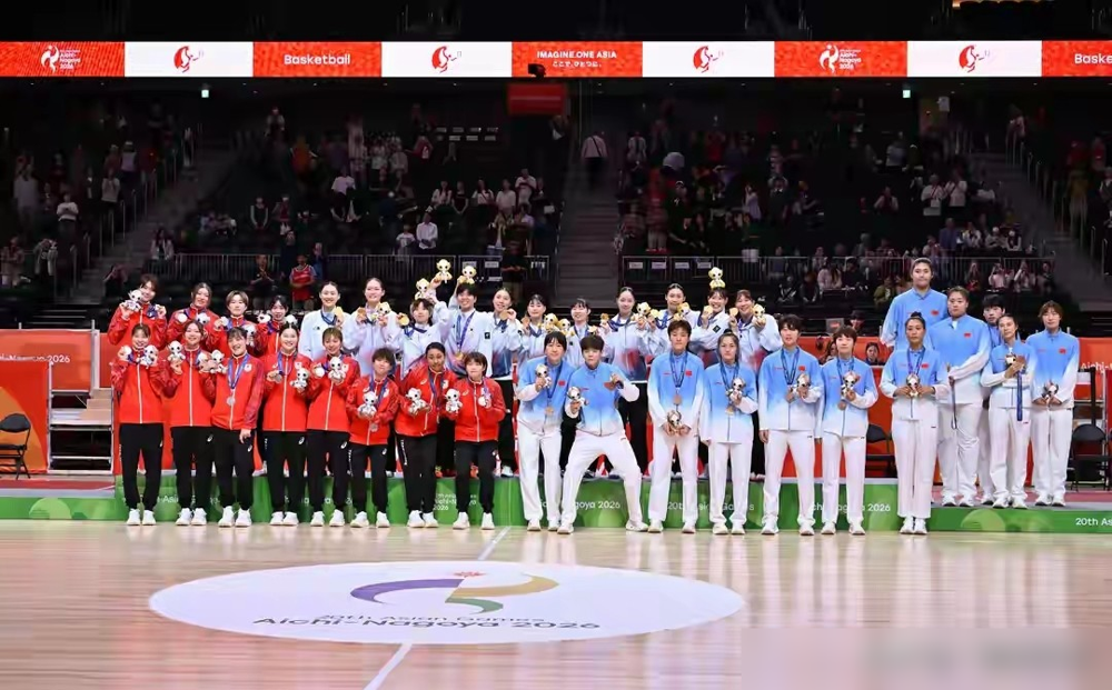 上半场领先19分，差点让日本女篮在主场翻了盘。名古屋这场决赛，韩国女篮末节被追到只剩2分，最后硬是靠