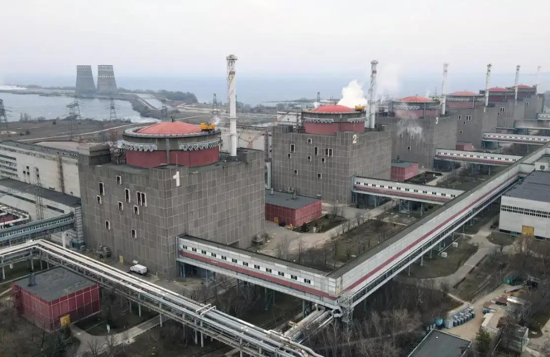 人类离灭顶之灾只差一步！5月30日，全世界都捏了一把冷汗！一架满载烈性炸药