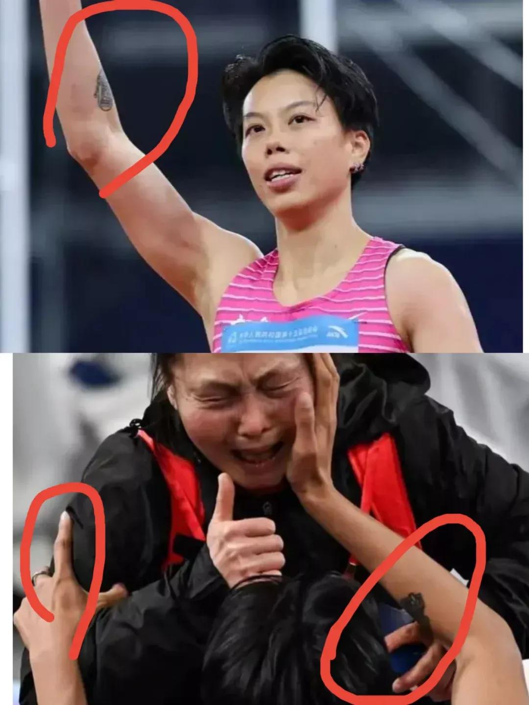 刘景扬打扮很朴素，没化妆，也没涂口红，也没戴耳钉，可能是去机场匆忙，只打了个伞，