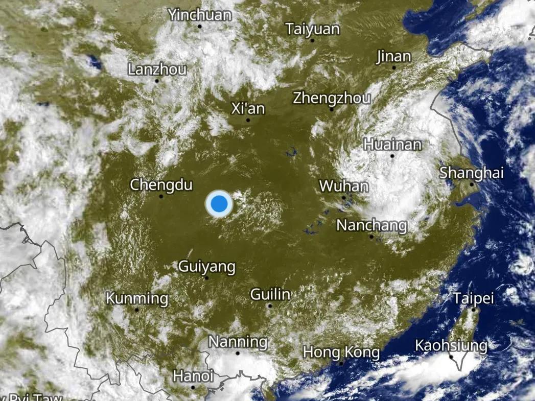 今天的天气图实况来看，虽然说我国境内没有副热带高压的影响。不过今年第8号台风竹节