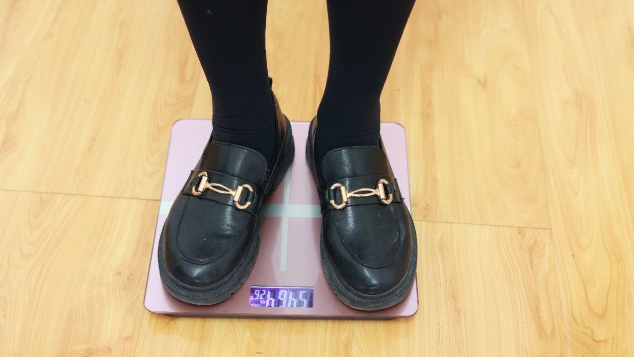 女性150-180cm标准体重是多少?若在这范围内,那就不用想着减肥