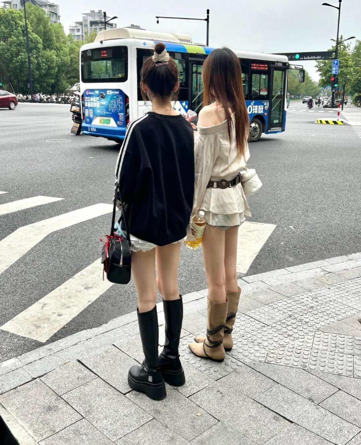什么样的靴子能让腿显得更细​​​