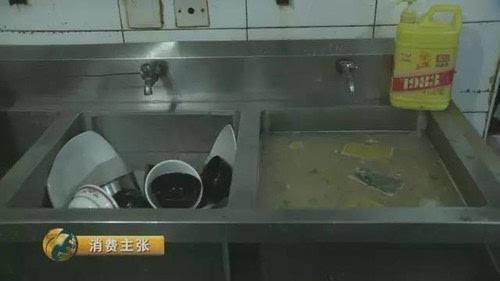 家庭主妇注意了, 改掉这5个厨房坏习惯, 能让家人长寿8年