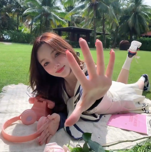 44岁的李小璐，内心强大，活得自由自在