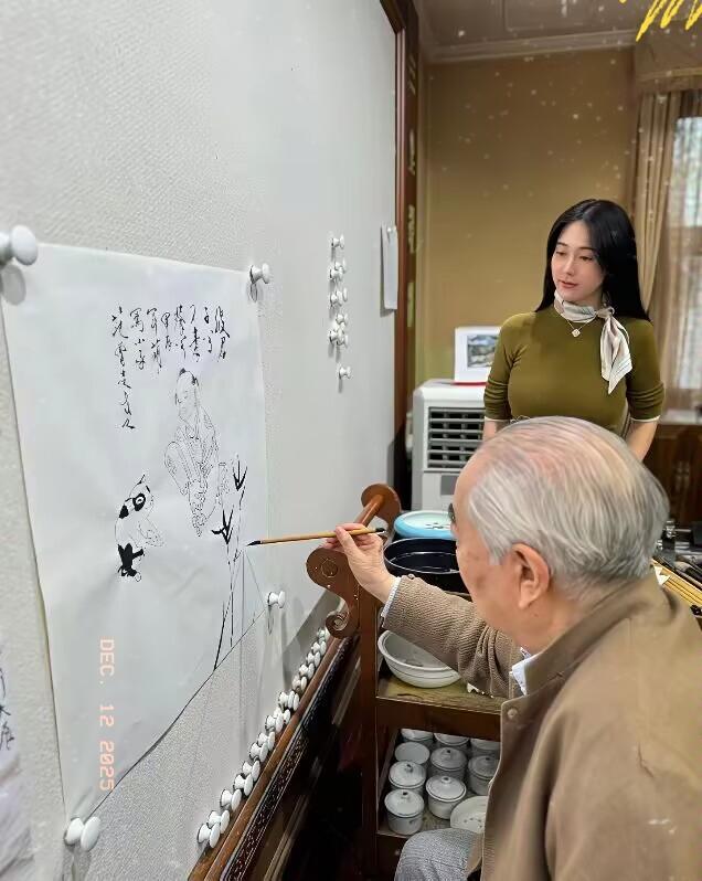 终于懂了！范增换4任老婆底气何在？国画80万/平尺财富才是硬筹码？原来范增