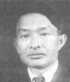 1952年，在外十多年的陈昌浩终于返回了祖国，可眼前的一切早已物是人非，妻子张琴