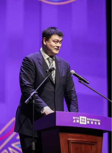 发现没有？姚明虽然已经辞去篮协的职务，有人说王俊杰是老郭的功劳，但别忘了，如果不