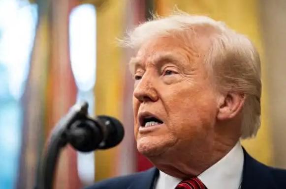 这回轮到美国患得患失了！美国把对中国的关税从145%降下来了，结果却发现中国客户