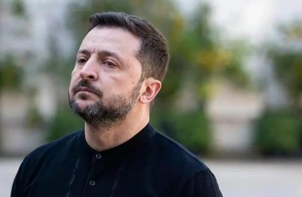 俄乌战争持续到了今天，乌克兰最大的成绩或许便是将以往令人谈之色变的俄罗斯地位打的