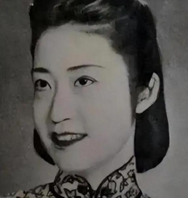 1929年，地下党员丁惟尊叛变，还要带着敌人去火车站抓人，他的妻子知道后，连忙说