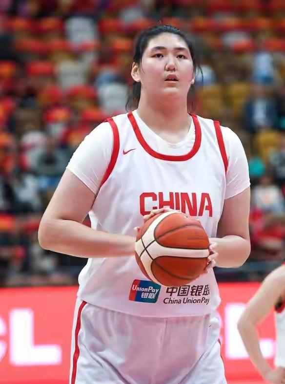 中国女篮大家发现没，今晚19点30分，女篮热身赛海口站将打响，中国女篮对阵尼日