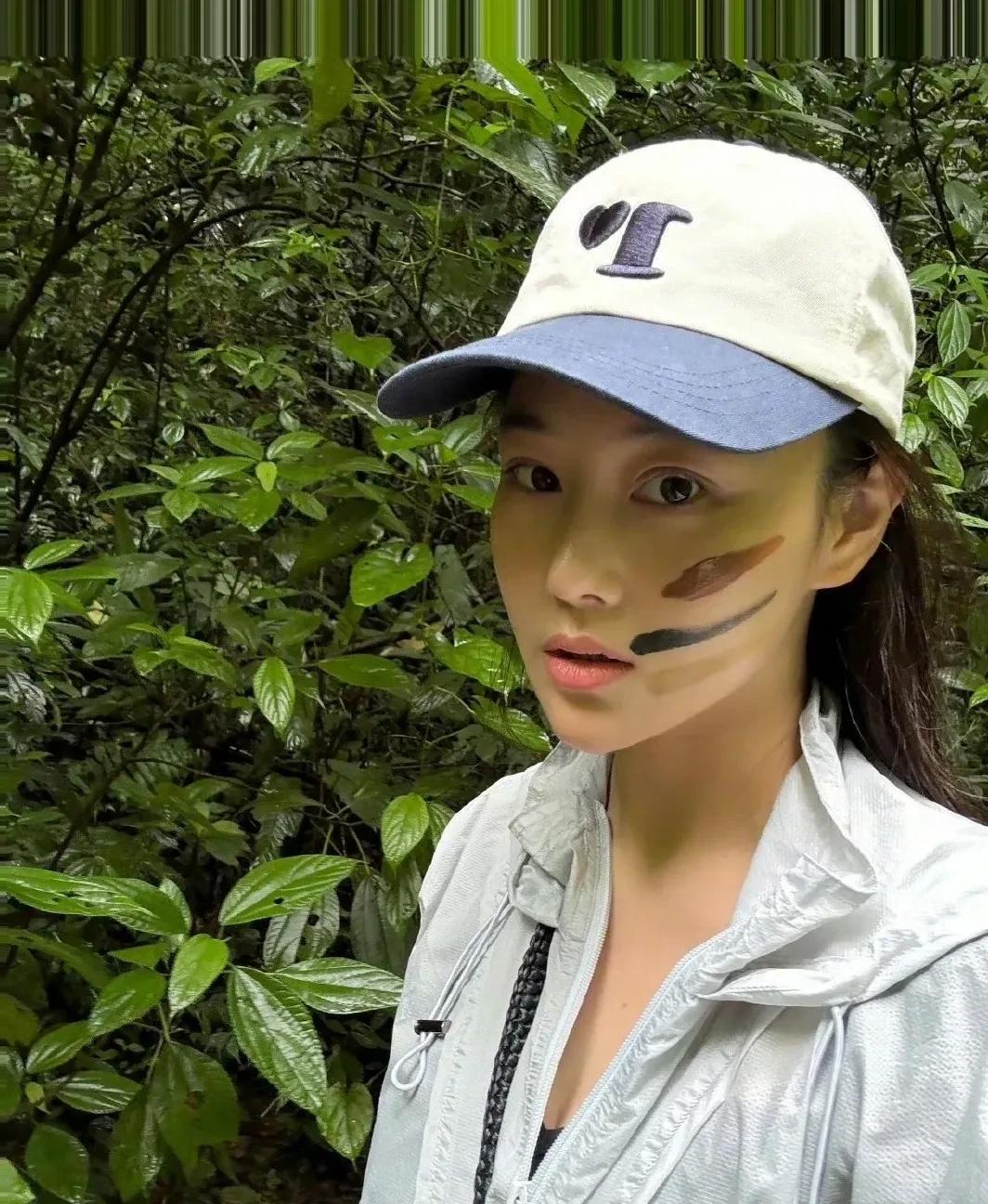 张馨予不好意思我把蚂蚁吃掉了
