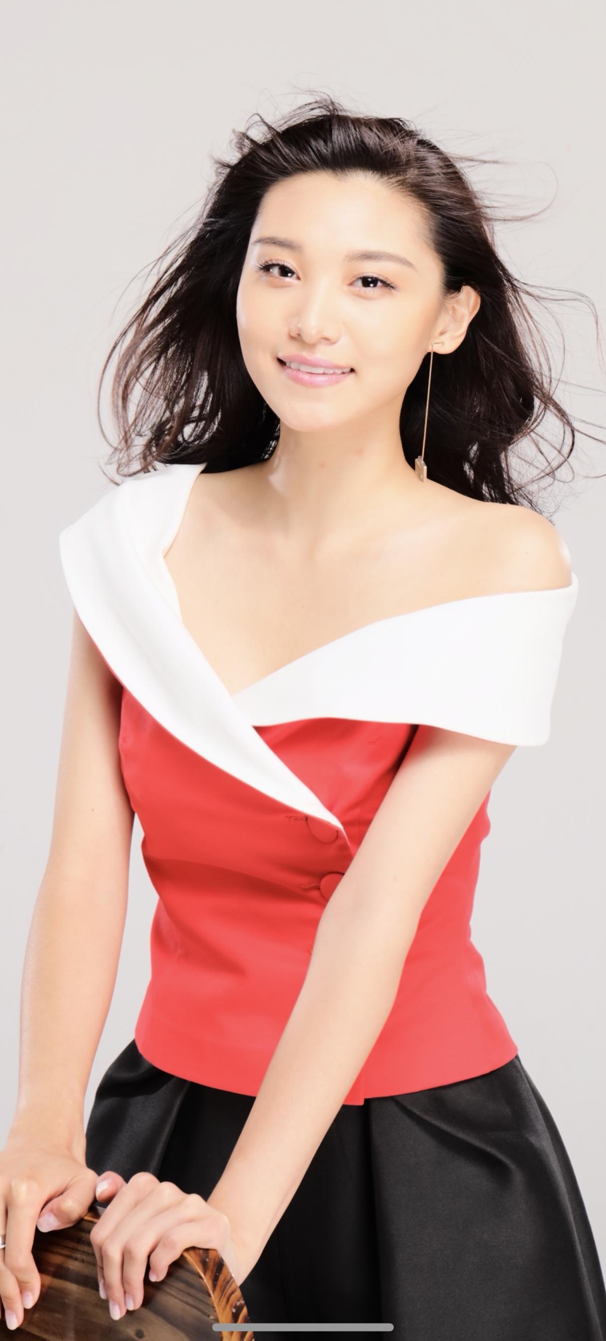 女明星照片分享王嘉宁定妆