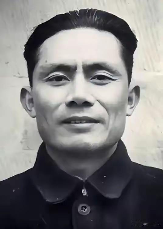 他是我党顶级红色特工，40岁壮烈牺牲，却被太多人遗忘！出身底层却活成一代传奇
