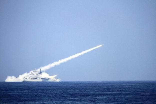 北海舰队开始军事任务，连续14天规模罕见，这次解放军动真格了高市早苗既然死性