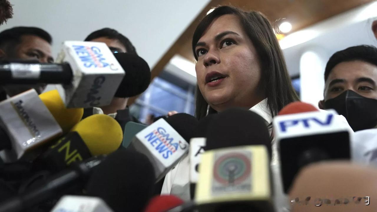 菲律宾副总统在众议院投票后再次遭弹劾菲律宾《问询者报》（Inquirer）报
