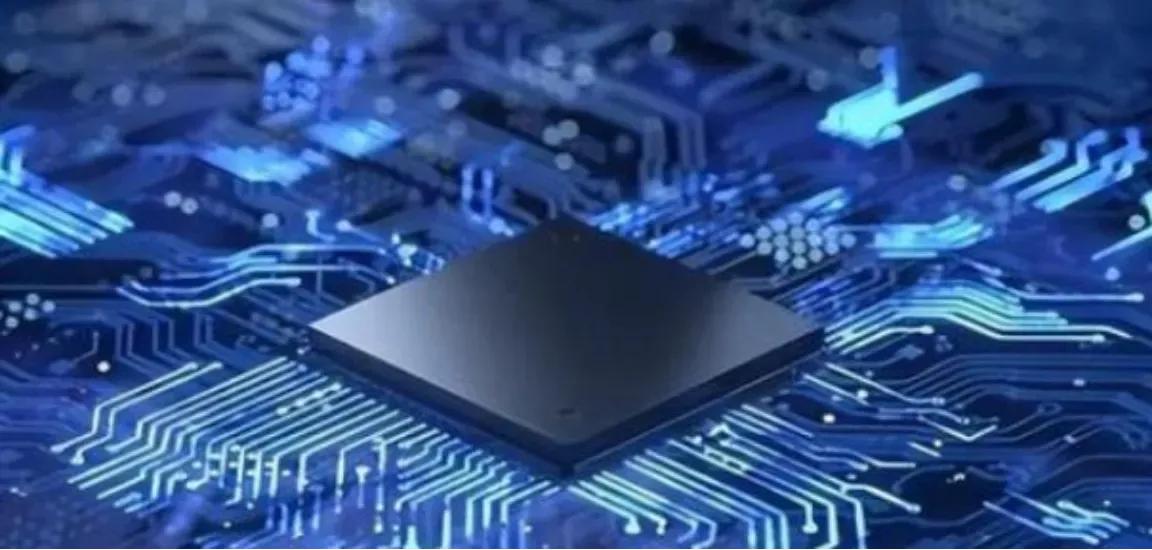 “责任在中国，因为他们不买了！”美芯片价格暴跌90%，美媒这样怒言，曾经90美元