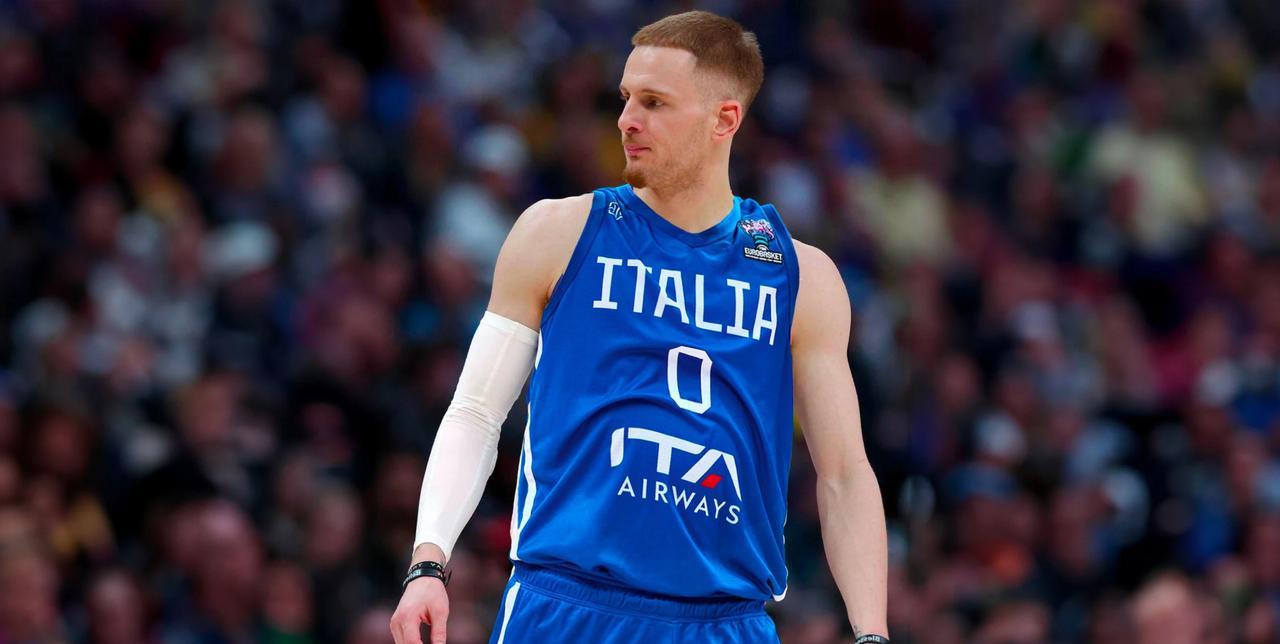 消息人士告诉《TheAthletic》，多恩特·迪文琴佐主动退出了随意大利国家