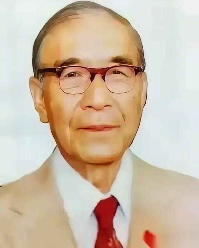 86岁的医学泰斗邝安堃，在清醒的时候干了一件惊世骇俗的事：他把自己那套价值连城的