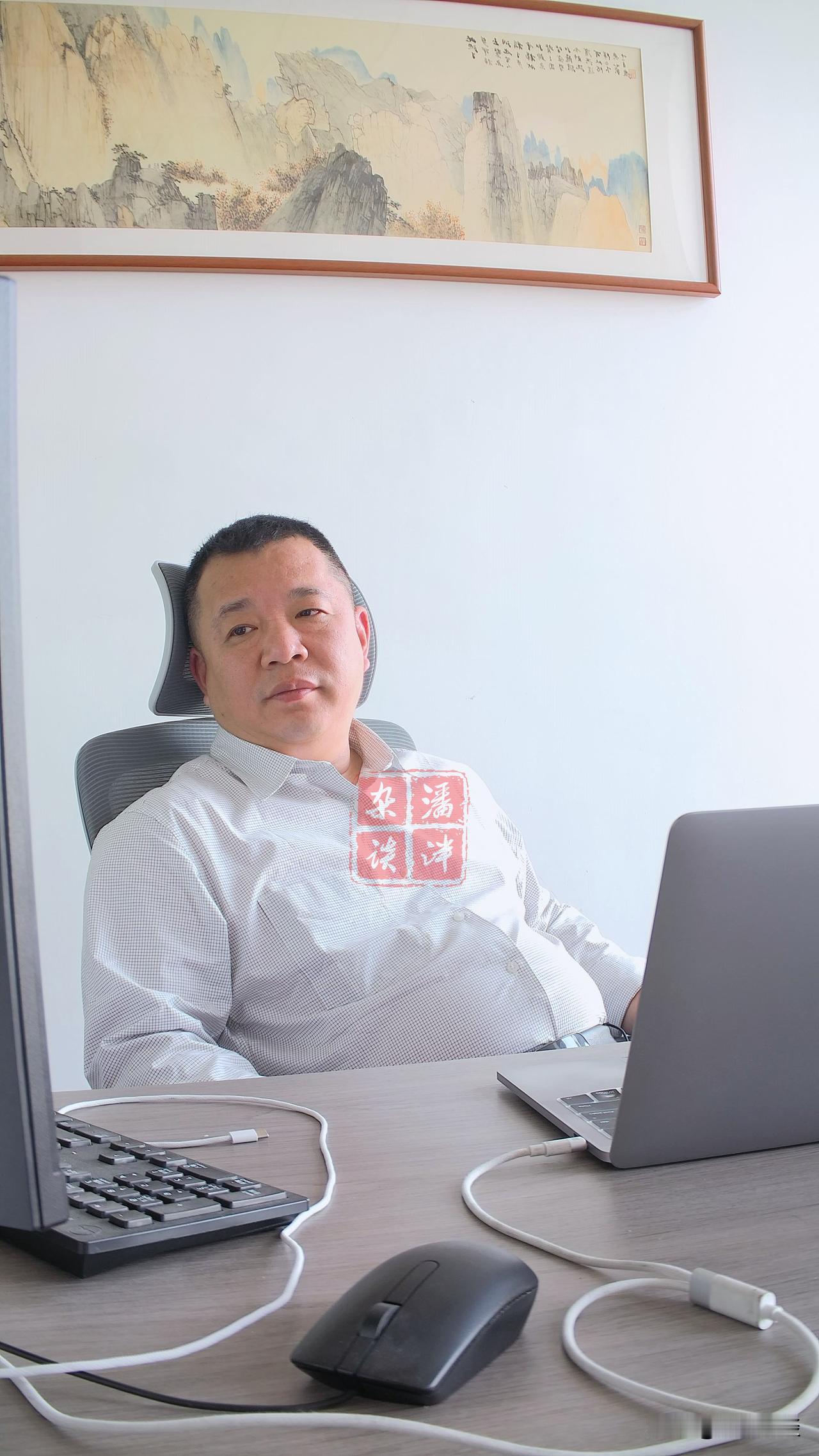 曾经以为自己活得通透，后来才明白，真正活明白的人，不会忍心让自己活得太明白。因为