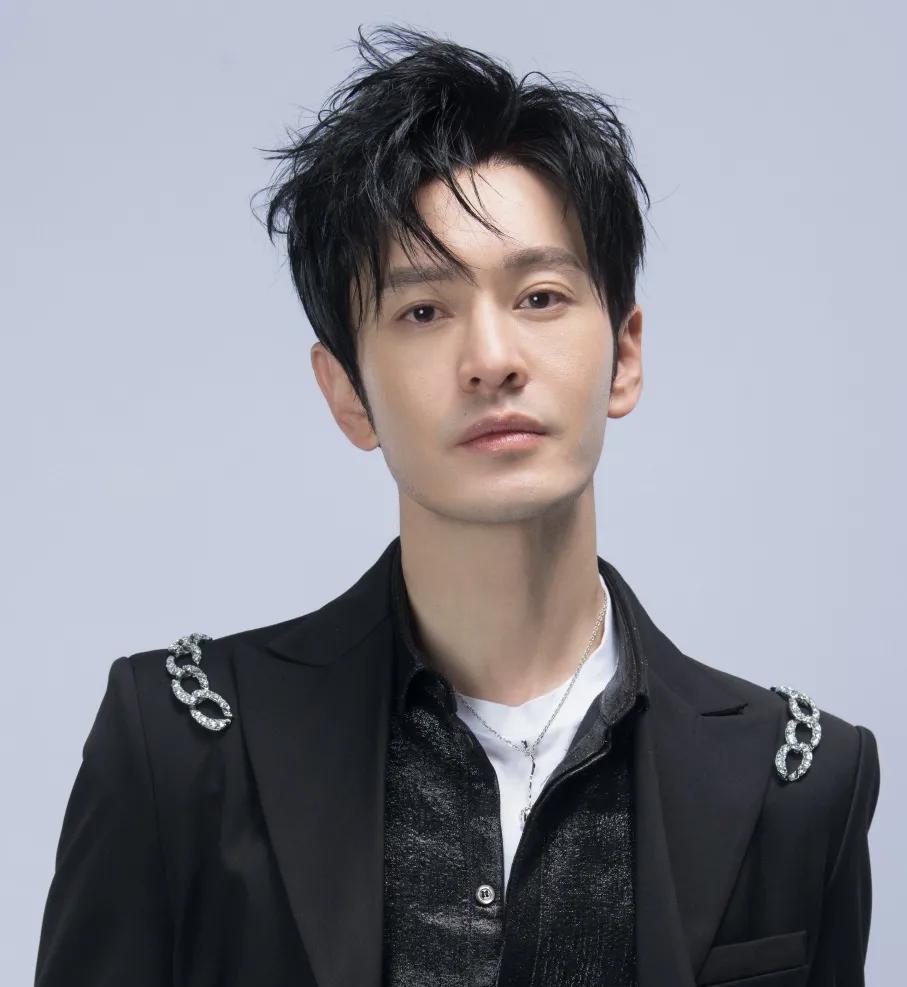黄晓明考博遗憾落榜，评论区炸开了锅，金世佳成功上岸。6月20日上海戏剧学院公布