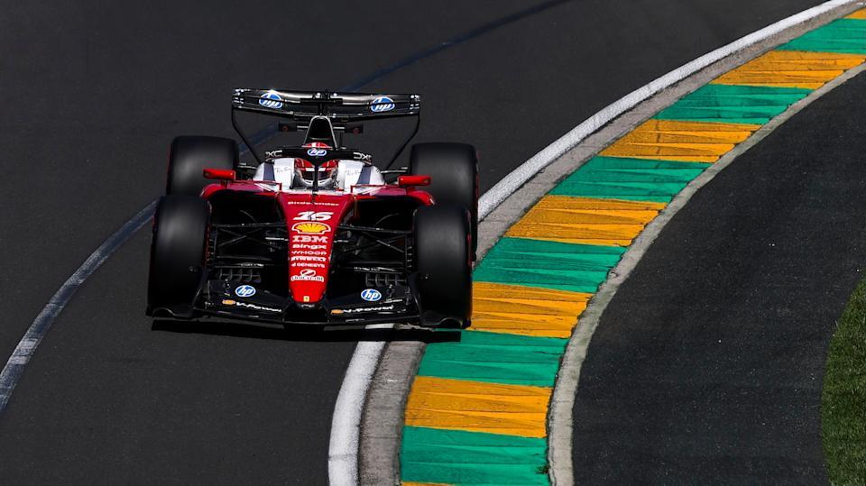 F1澳大利亚：法拉利笑了、红牛藏了、梅奔慌了！勒克莱尔、汉密尔顿包揽一练前2一