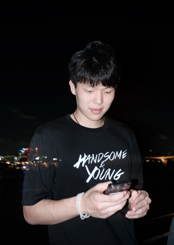 瀚森真的要去快船吗？现在怎么大家都在传杨瀚森要交易到快船？我倒是希望是真的。快