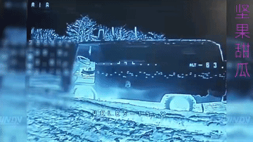 这就是乌军在胡里艾伯勒方向反击，遭到俄军飞手的全天候照顾。下面是东部集群第35集