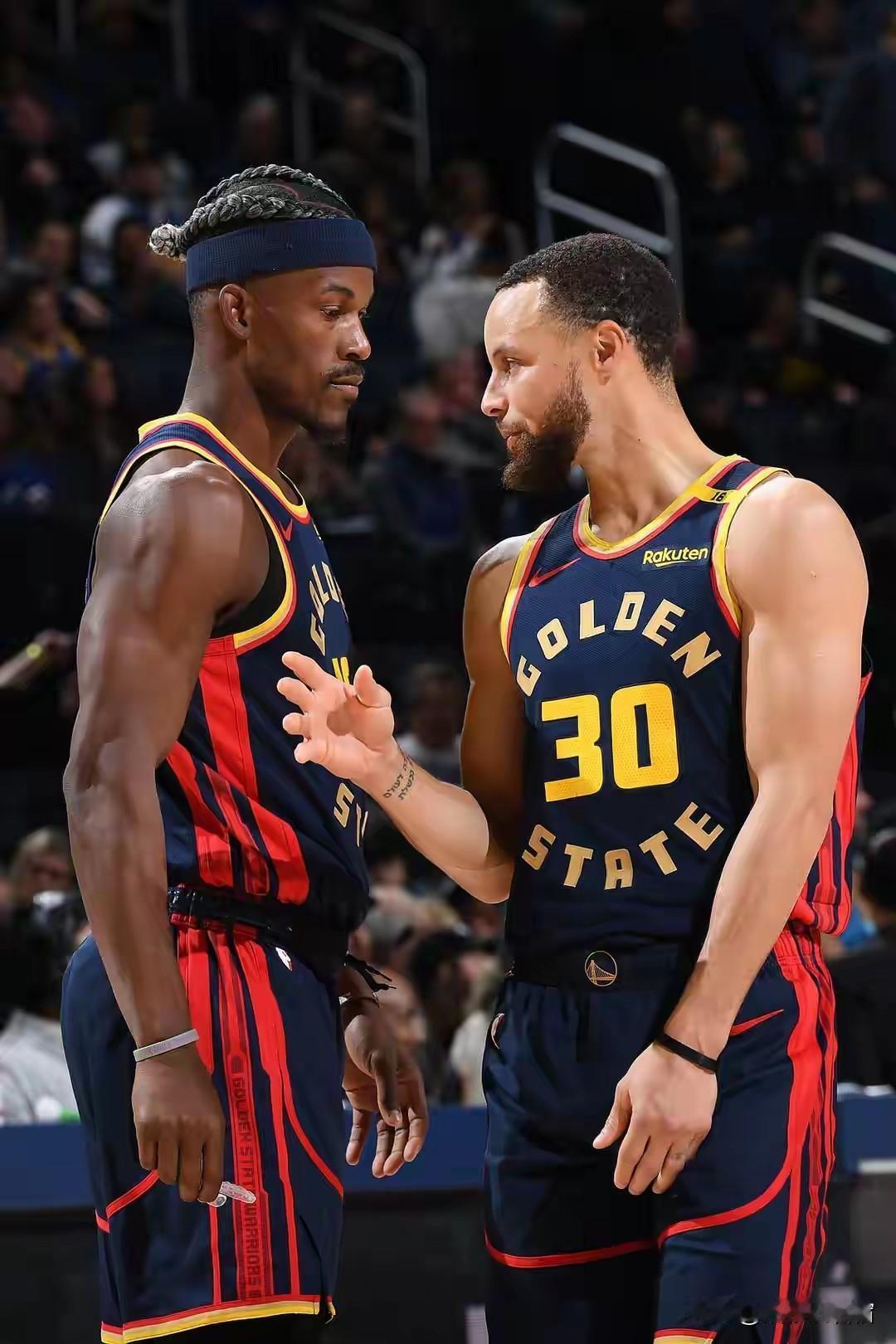 快船主场1分险胜勇士，虽然说快船是赢得了比赛，但是从过程上看，并不是快船在缺少哈