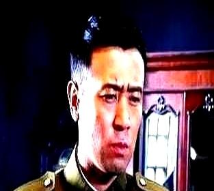 央视八套这回是不讲武德，直接掀了桌子。零宣传，收视率飙到2.1%，网播砸穿8亿