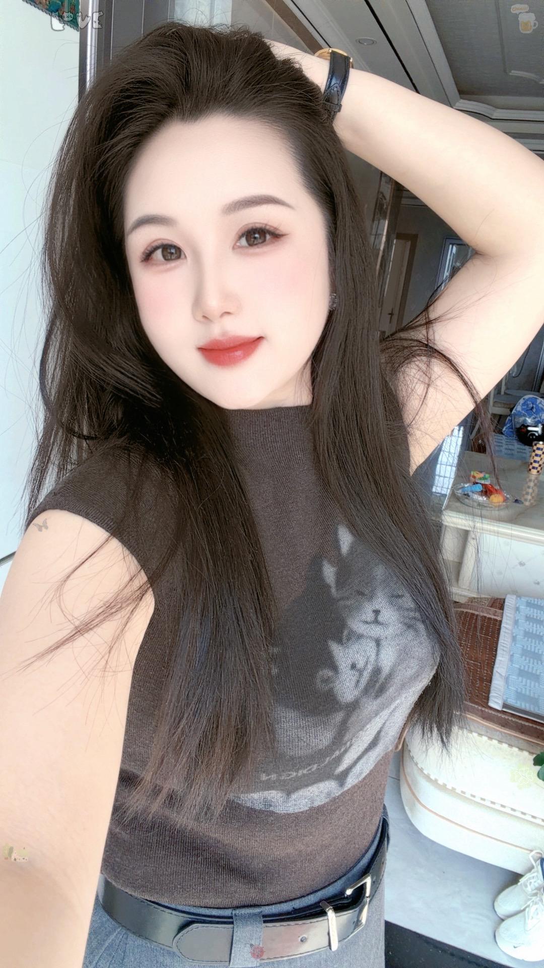 幸福的门太窄了 我是个肥猪我进不去😂😂😂