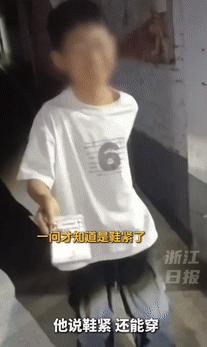 双向奔赴的善良！5月22日安徽阜南，一小学生捡到手机后，主动去寻找失主归还，可当