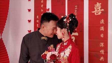 “三观正”真的很重要！山西晋城这对小夫妻直接打破婚礼内卷！新郎是外卖小哥，起早