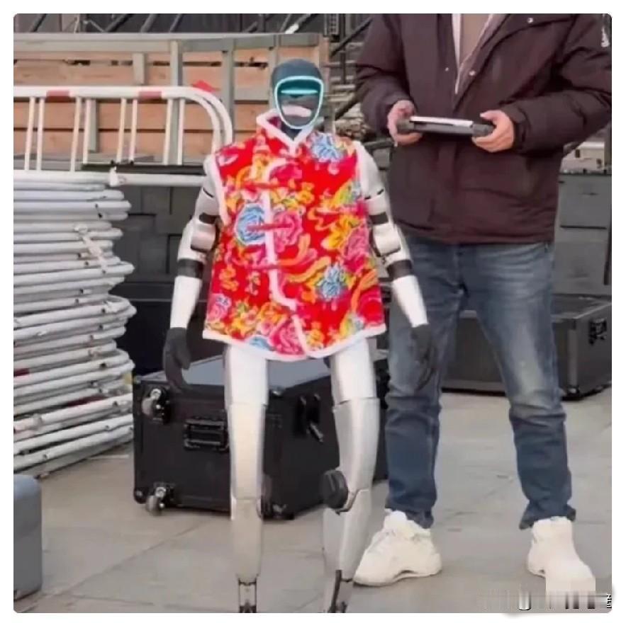 宇树机器人去年卖了5500台，我特意去查了查都是谁在买。不查不知道，原来绝大